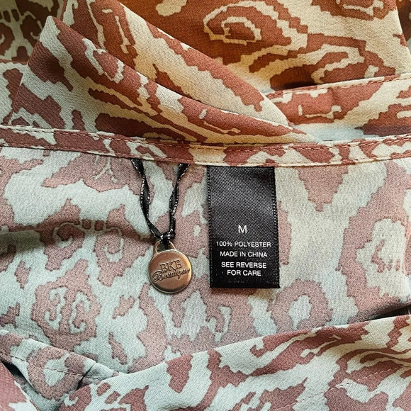 BKE Buckle Mint Green & Brown Boho Printed Semi-sheer Blouse Medium Women’s - Picture 8 of 9